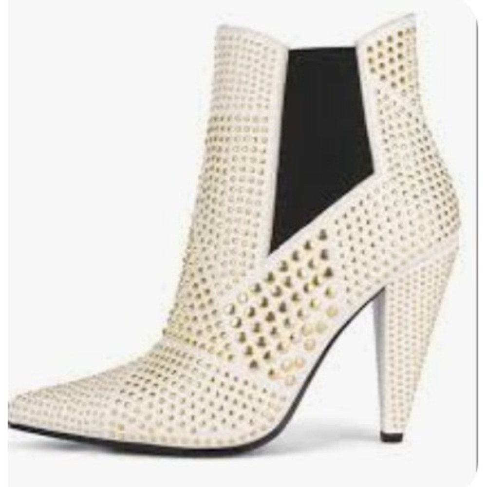 Jeffrey Campbell White Leather Gold Studded Pointed Toe Ankle Boots Size 8.5